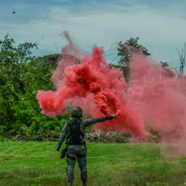 Granada de Humo Roja Enola Gaye EG18X Gotcha Paintball Marcadora - Image 2