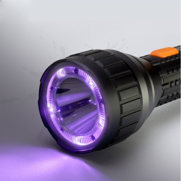 Lampara Bushnell 1250 Lumen Flashlight - Image 2