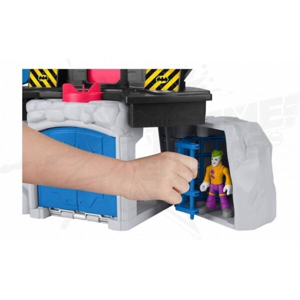 Fisher-price Imaginext Dc Baticueva Transforming - Image 2